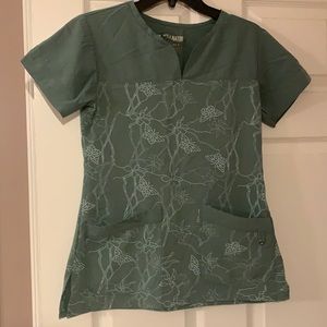 Grey’s Anatomy Nursing shirt scrubs